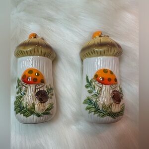 Vintage Sears Merry Mushroom Salt and Pepper Shakers